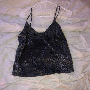 Women’s cropped tank-top